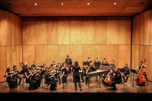 L'orchestra del Conservatorio della Valle d'Aosta diretta dal Maestro Stéphanie Praduroux