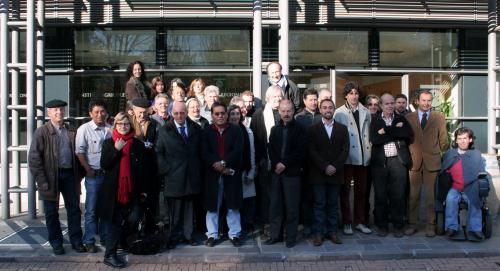 Foto di gruppo davanti all'Institut agricole régional