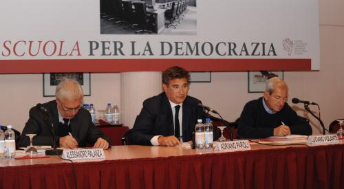 Da sinistra: Alessandro Palanza (alto funzionario della Camera dei deputati), Adriano Paroli (Sindaco di Brescia) e il Presidente di Italiadecide, Luciano Violante