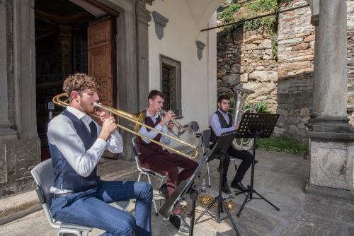 16.04.2022 - Trio Triumvibrass del Conservatoire de la Vallée d'Aoste à Perloz