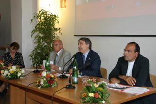 Conferenza stampa
