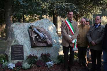 Bassorilievo Attilio Rolando