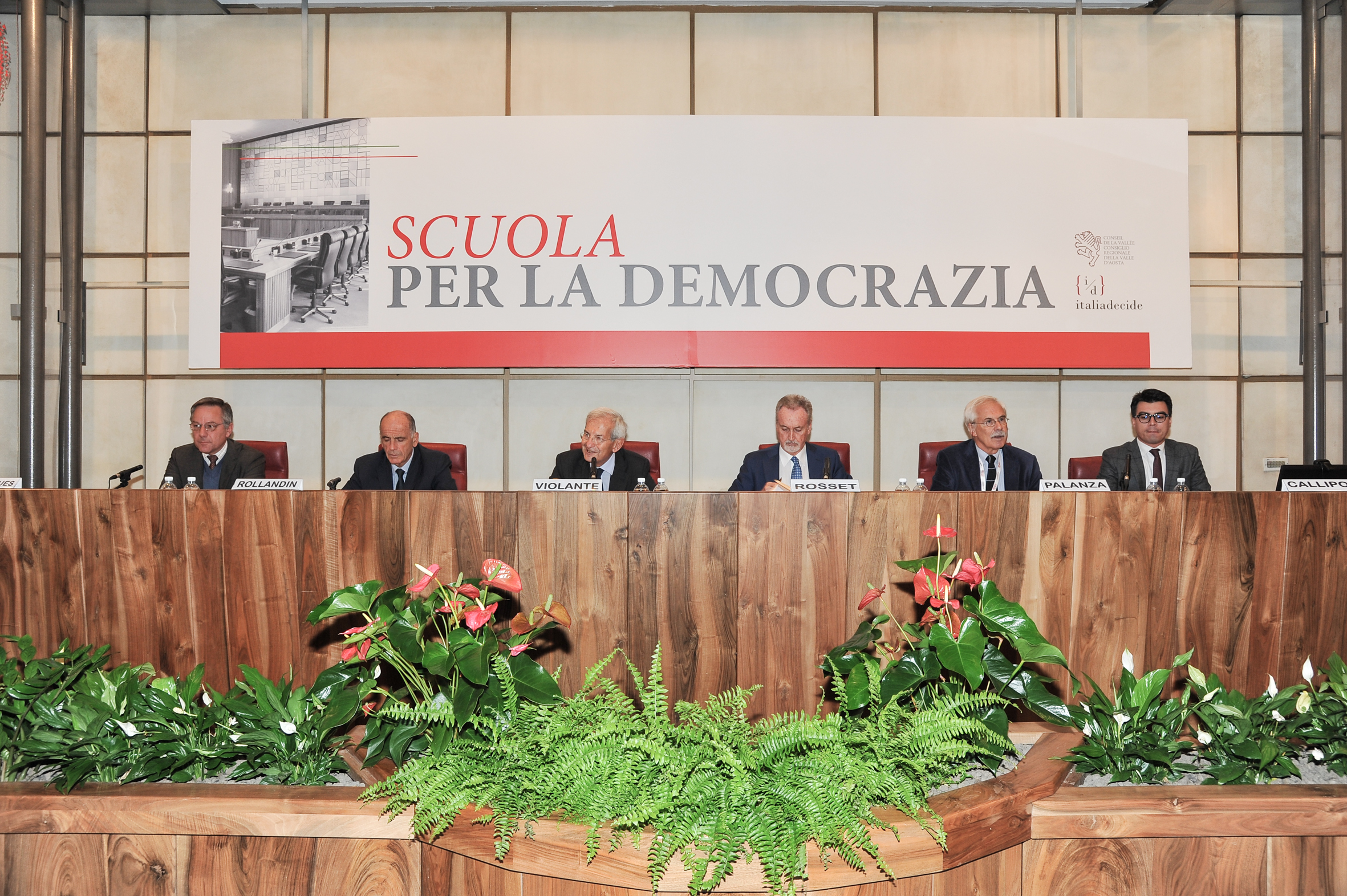 Apertura 8a Scuola per la Democrazia