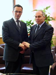 Incontro tra il Presidente del Consiglio Ego Perron, lAssessore allartigianato della Provincia di Trento Franco Panizza e lAssessore alle Attività produttive e Politiche del Lavoro Piero Ferraris