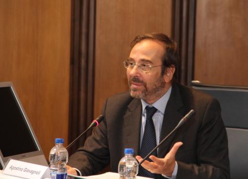 Professor Agostino Giovagnoli, Presidente del SISSCO-Società Italiana per lo Studio della Storia Contemporanea e docente dell'Università cattolica del Sacro Cuore