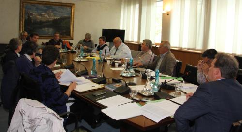 Il Consigliere Alessandro Nogara presiede la riunione