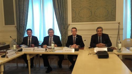 La delegazione valdostana. Da sinistra: il Consigliere Paolo Contoz, il Vicepresidente Vincenzo Grosjean, il Presidente Joël Farcoz e il Consigliere Antonio Fosson