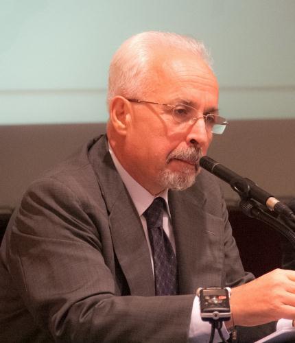 Il Sottosegretario di Stato del Ministero per i Beni e le Attività culturali, Roberto Cecchi