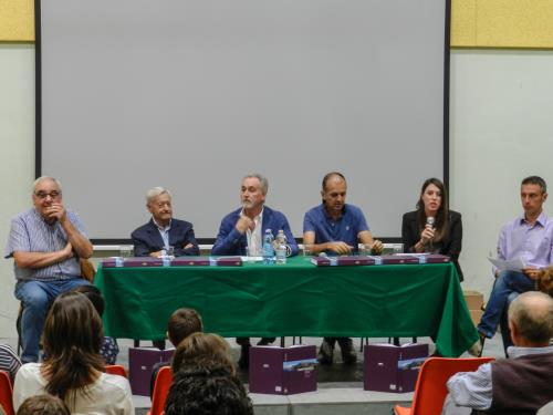Il tavolo dei relatori