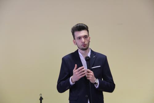 Il beneficiario della borsa di studio Anxhelo Shatku