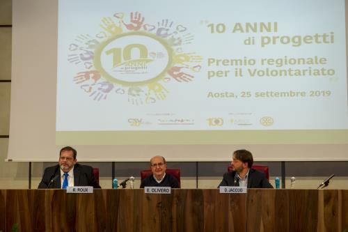 I relatori Ernesto Olivero, fondatore del Sermig di Torino e ideatore dell'Arsenale della Pace, e René Roux, rettore della Facoltà di teologia di Lugano
