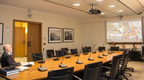 Il Consigliere Augusto Rollandin in "Commission des affaires parlementaires"