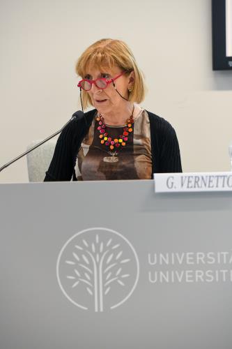 Gabriella Vernetto, professeure de français commercial, de didactique du plurilinguisme et de littérature francophone à l�UniVdA