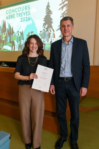 Une attestation de participation a été remise à Camilla Barone