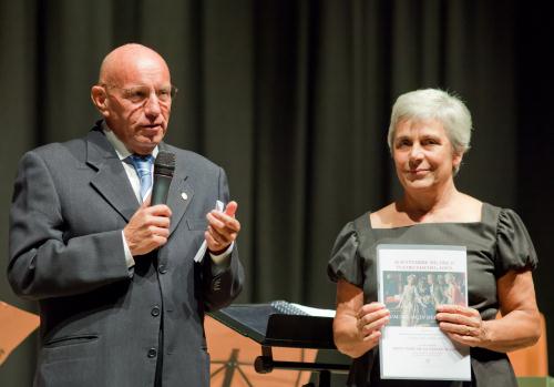 Il Presidente del Consiglio insieme a Magda Scalone Chevallard, Presidentessa dell'Associazione culturale-musicale "Mont Rose de la Vallée d'Aoste"