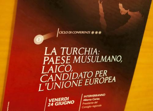 La locandina di presentazione dell'evento