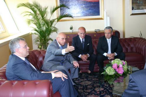 L'incontro tra la delegazione valdostana e i colleghi calabresi