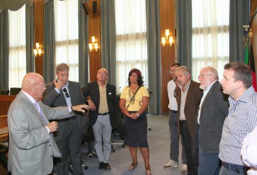 L'arrivo nell'aula consiliare
