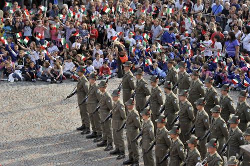 Piazza chanoux: l'attesa