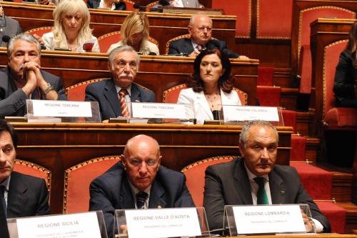 Il Presidente del Consiglio, Alberto Cerise, fra i colleghi delle altre regioni