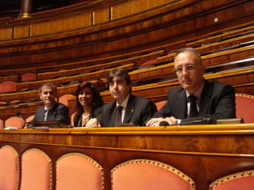 La delegazione valdostana: il Vicepresidente Albert Chatrian, la Consigliera Carmela Fontana, il Vicepresidente André Lanièce e il Consigliere segretario Enrico Tibaldi