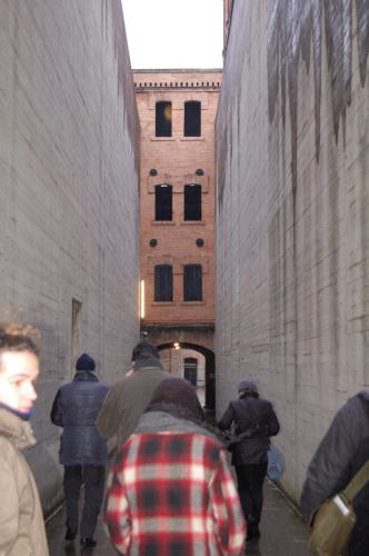 I ragazzi si avviano verso la Risiera di San Sabba