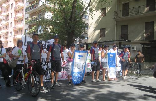 Il corteo nelle vie di Palermo