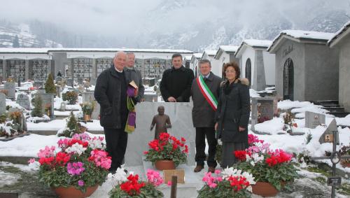 La tomba di Jean Domaine