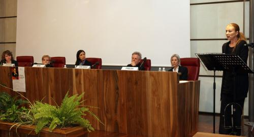 La narrazione di Barbara Caviglia (prima da destra)