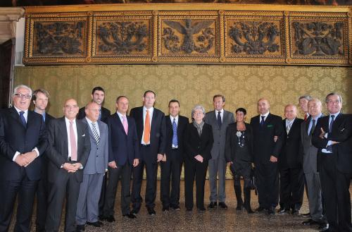 I Presidenti delle Assemblee legislative delle Regioni e delle Province autonome insieme al Vicepresidente della Camera dei deputati, Rosy Bindi