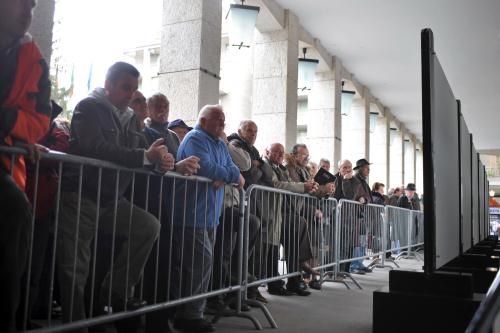 Gli elettori a Palazzo regionale