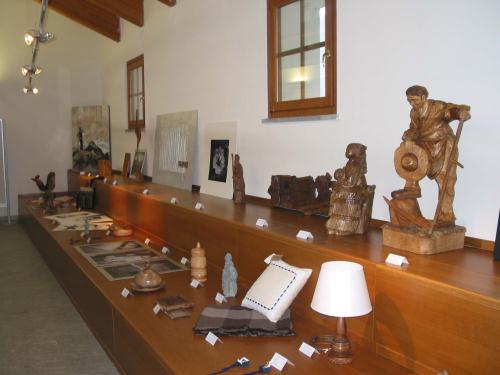 Le opere esposte negli spazi della Maison Savouret di Aosta