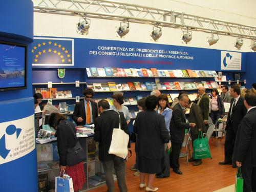 Lo stand aperto al pubblico