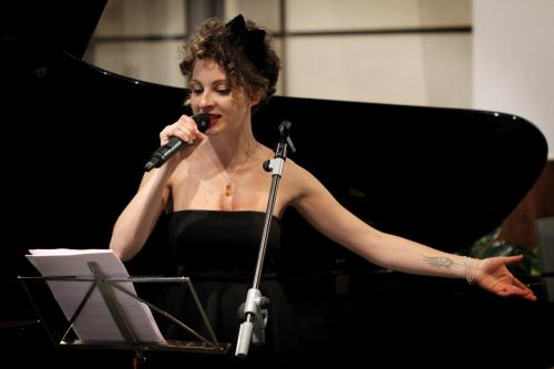 Elisabetta Padrin, voce