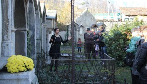 La visita al cimitero