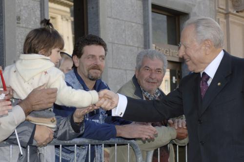 L'incontro con una giovane cittadina