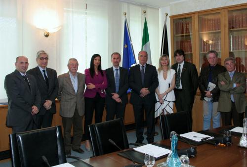 Da sinistra: Carmine Sciulli, Daniele Amedeo, Albino Impérial, Emily Rini, Albert Chatrian, Augusto Rollandin, Manuela Ghillino, André Lanièce, Massimo Boccarella, Renato Patacchini