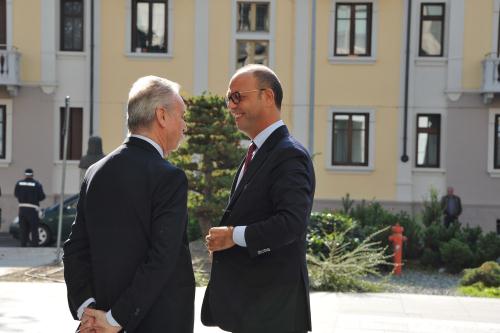 L'arrivo del Ministro dell'Interno, Angelino Alfano
