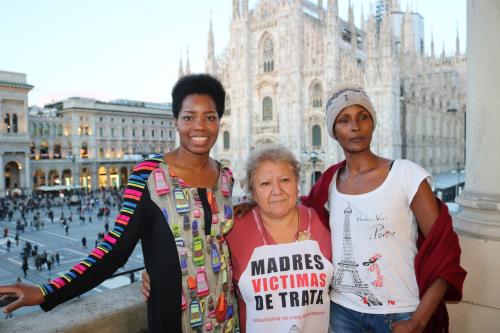 Le tre finaliste a Milano in occasione della presentazione del premio alla stampa nazionale