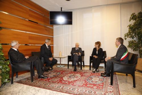 Incontro del Presidente della Repubblica italiana, Sergio Mattarella, con le autorità locali nel foyer del Consiglio regionale 
