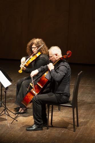 Paola Carraro alla viola e Carlo Teodoro al violoncello