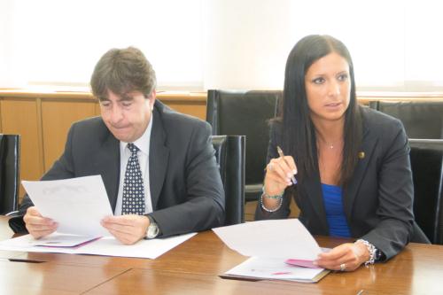 Il Presidente Emily Rini insieme al Vicepresidnete del Consiglio André Lanièce