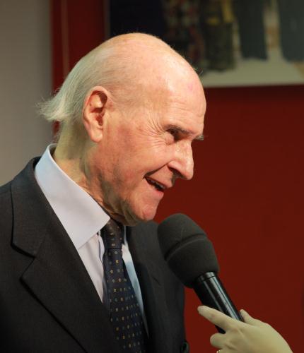 Il senatore prof. Umberto Veronesi, Presidente della giuria del Premio
