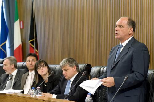 Il Consigliere Augusto Rollandin illustra il programma di governo prima dell'elezione