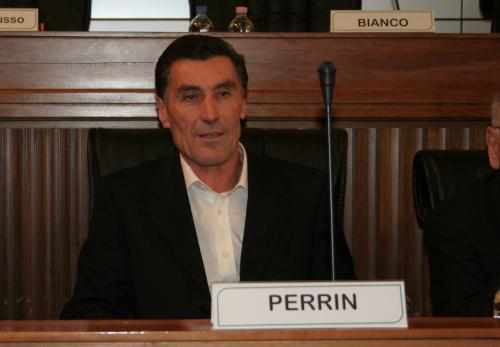 Il senatore valdostano Carlo Perrin