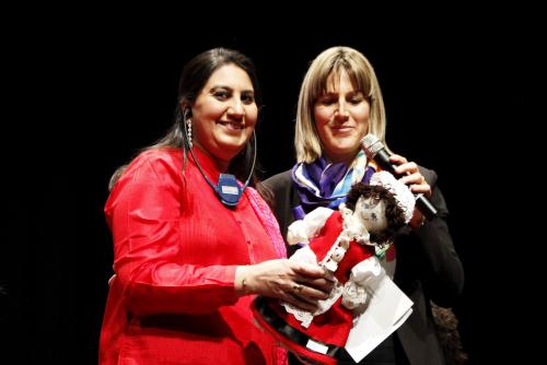 La premiazione della terza finalista, l'imprenditrice indiana Shruti Kapoor