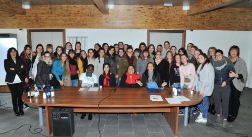 Foto di gruppo con le classi quinte dell'Istituto tecnico e professionale regionale Corrado Gex di Aosta