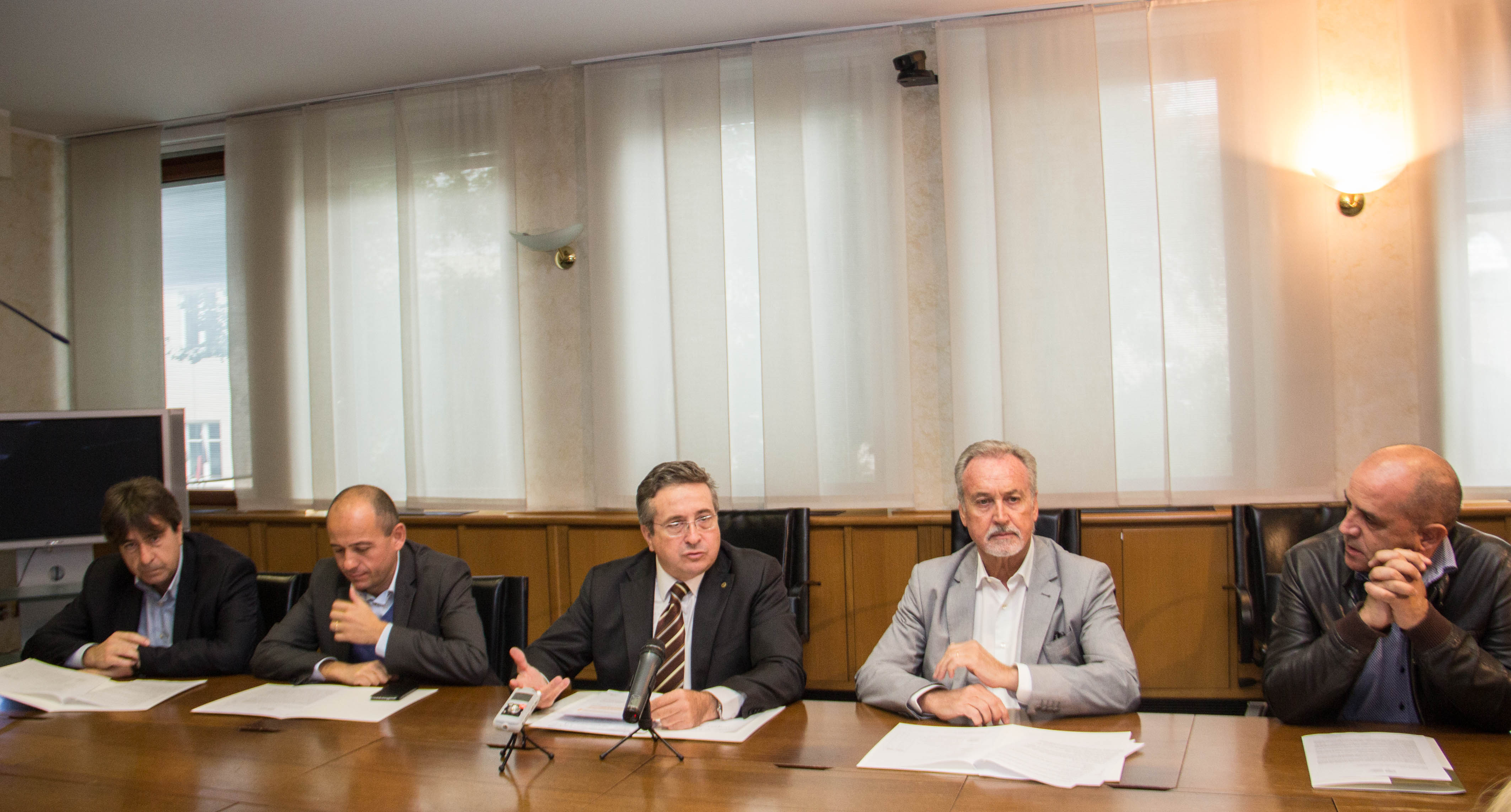 Conférence de presse de présentation