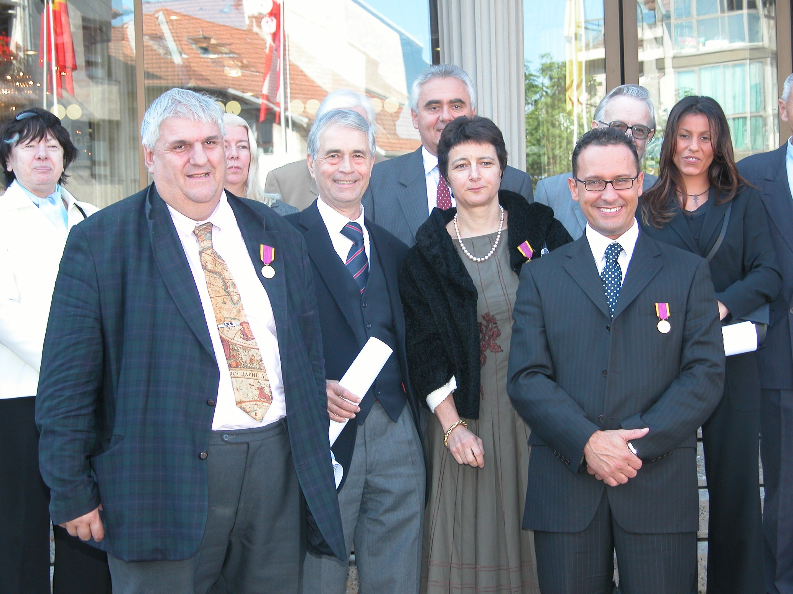 LE PRESIDENT DU CONSEIL A RECU UNE MEDAILLE D'OR POUR SON ENGAGEMENT DANS LES RELATIONS TRANSFRONTALIERES