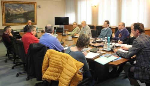 La Commission présidée par le Conseiller Claudio Restano